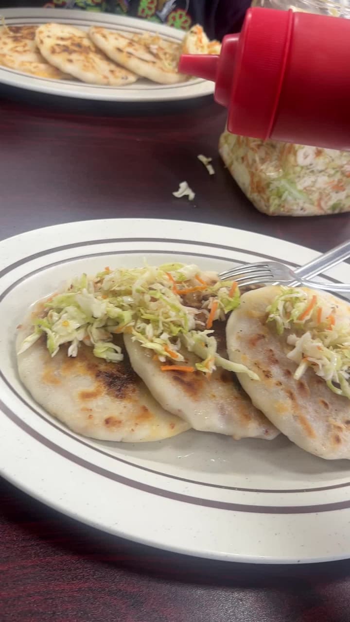 Pupuseria Mi Chalateca