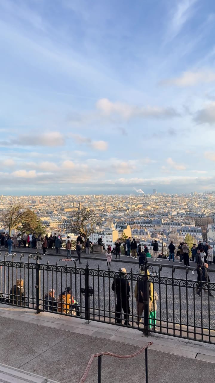 Video review of Sacré-Cœur Basilica (Basilique du Sacré-Cœur)