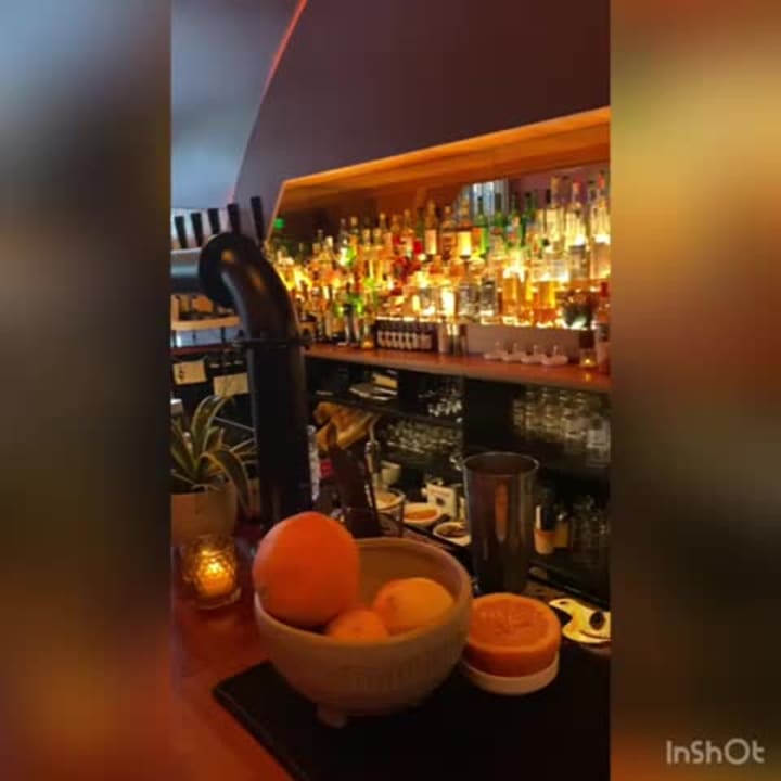 Video review of Dirty Pretty