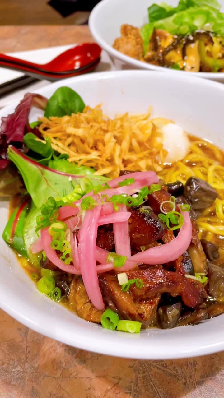 Mister Lee's Noodles