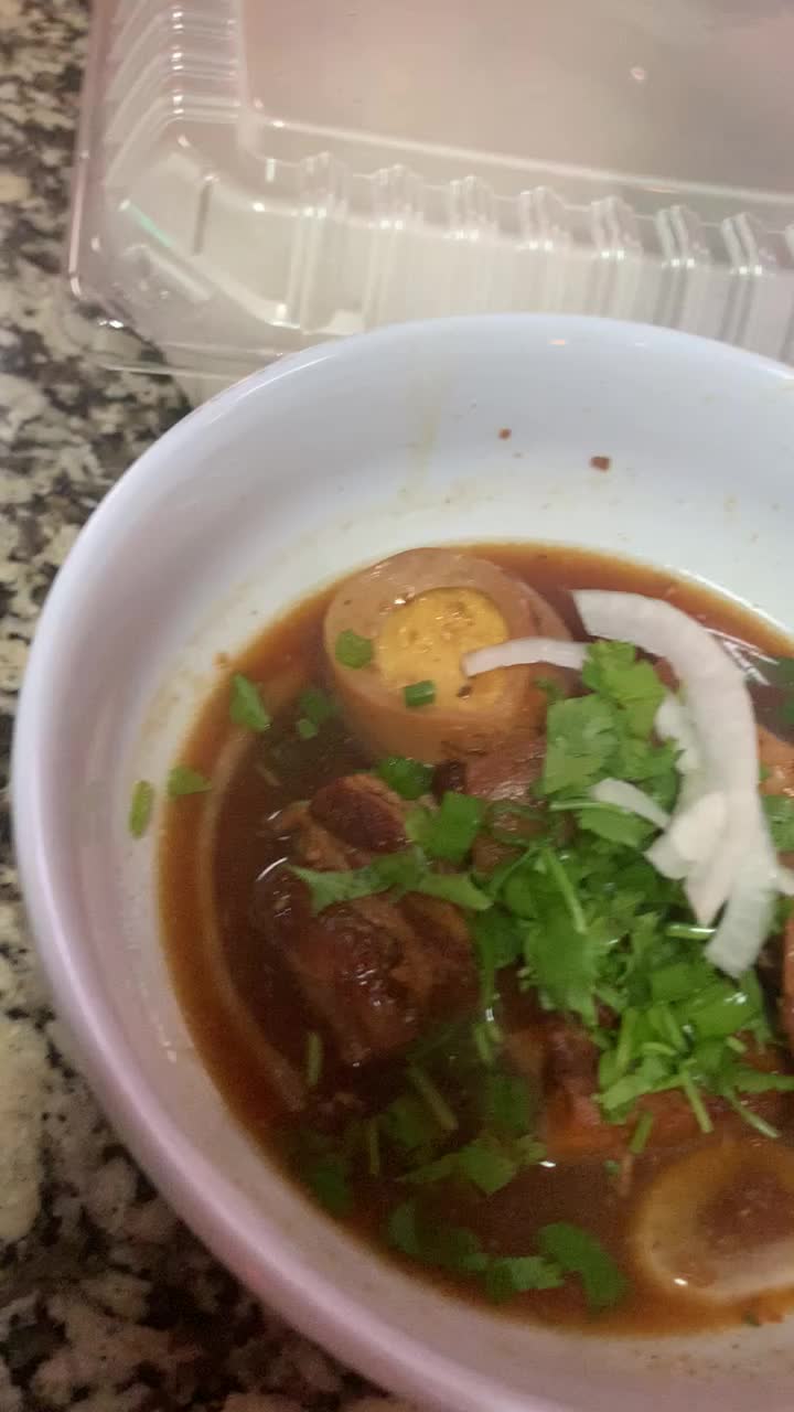 Video review of Pho MAI #1 Noodle House