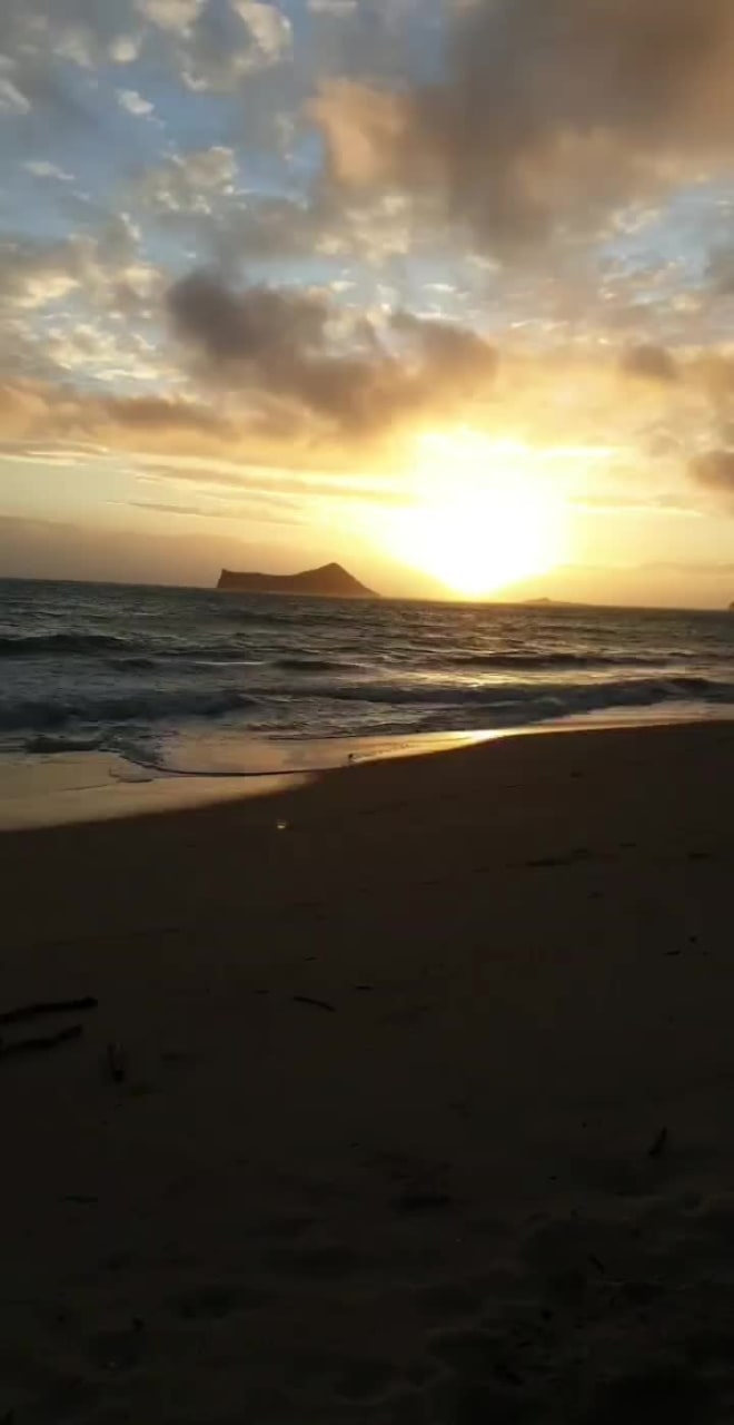 Video review of Waimanalo Beach Park
