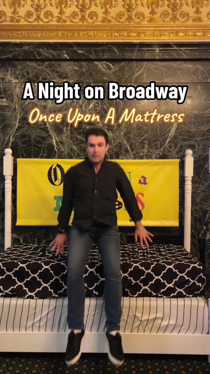 Video review of Hudson Theatre