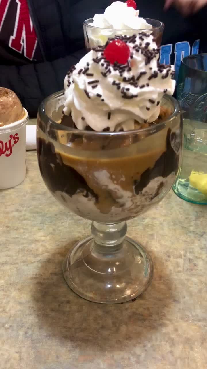 Video review of Friendly's