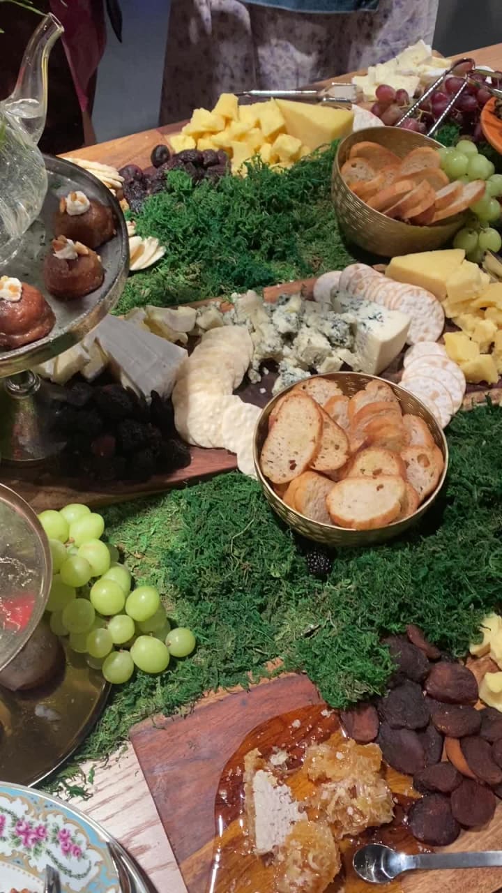 Video review of Seaport Studios