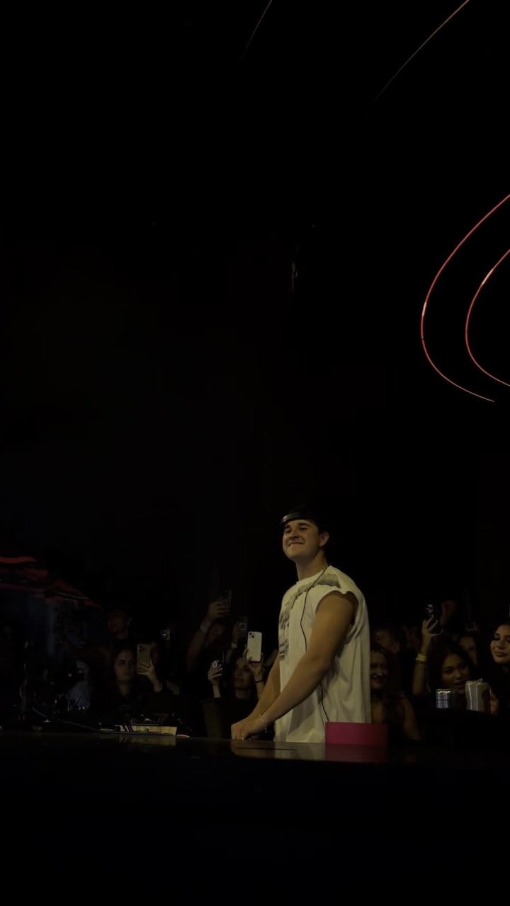 Video review of Fontainebleau Las Vegas