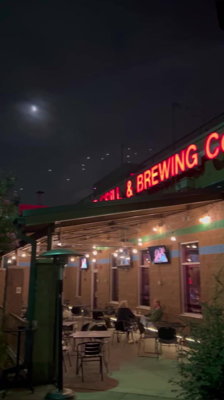 Video review of Lynnwood Grill & Brewing Company