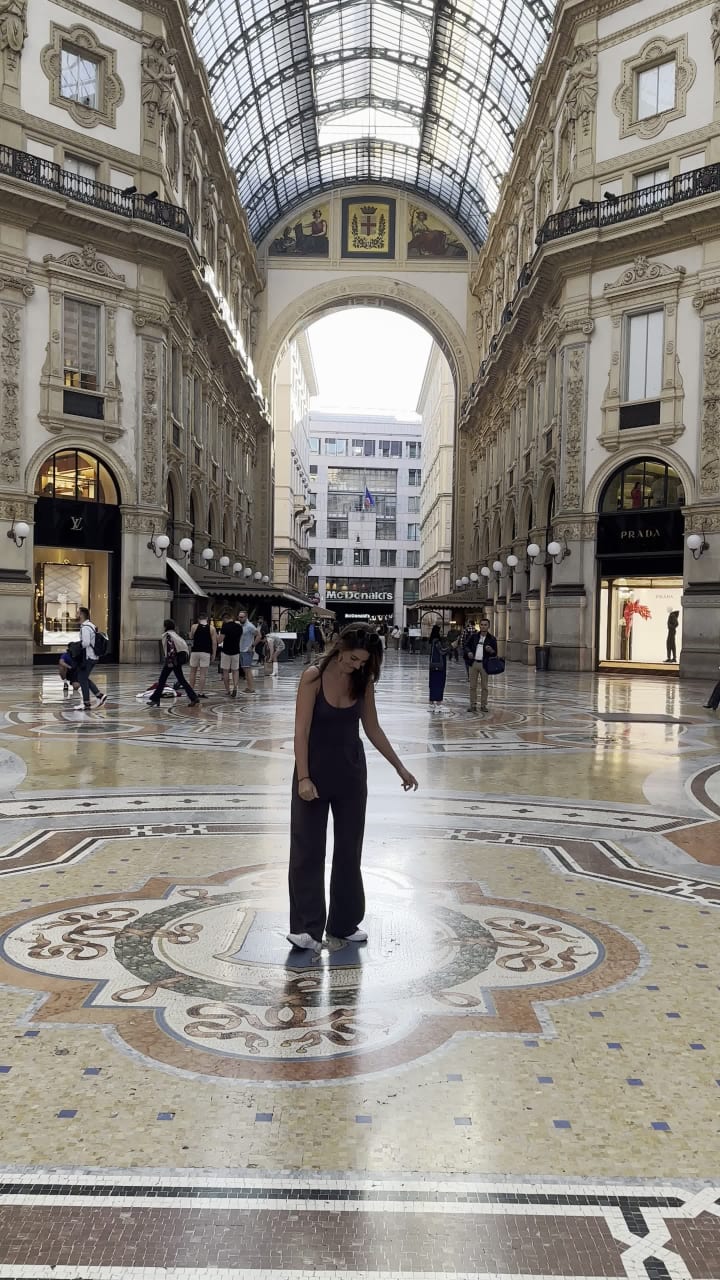 Video review of Galleria Vittorio Emanuele II
