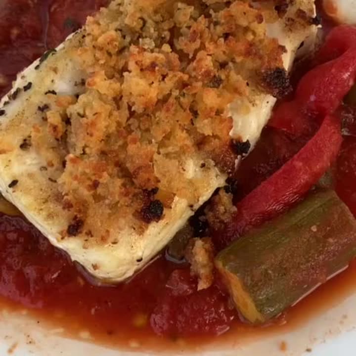 Video review of Ray's On the River