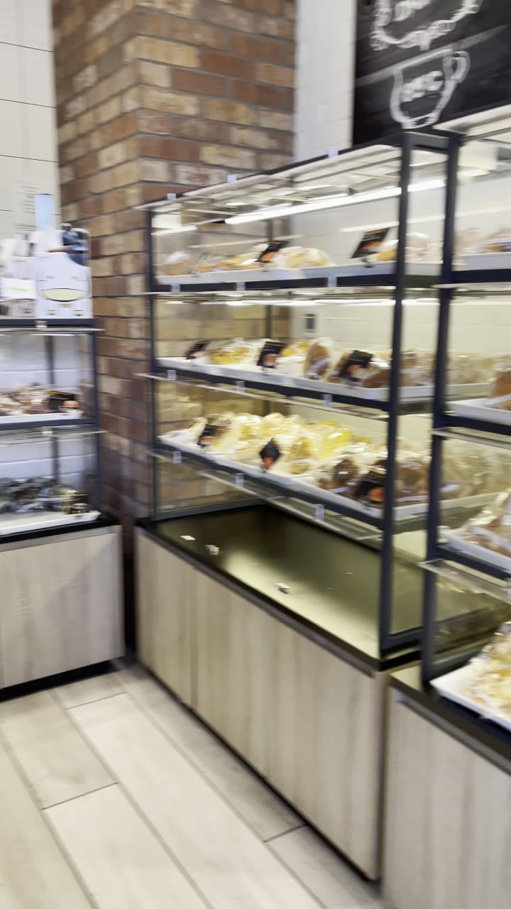 Video review of 85° Bakery Cafe