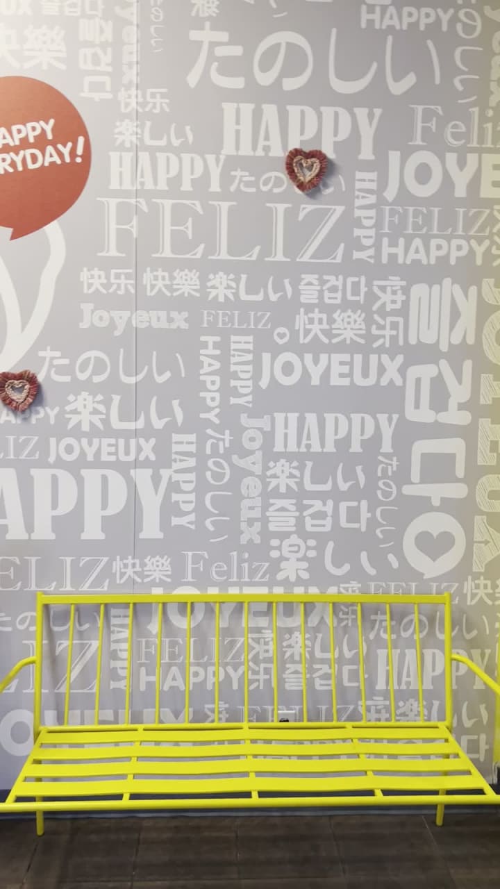 Video review of Happy Lemon