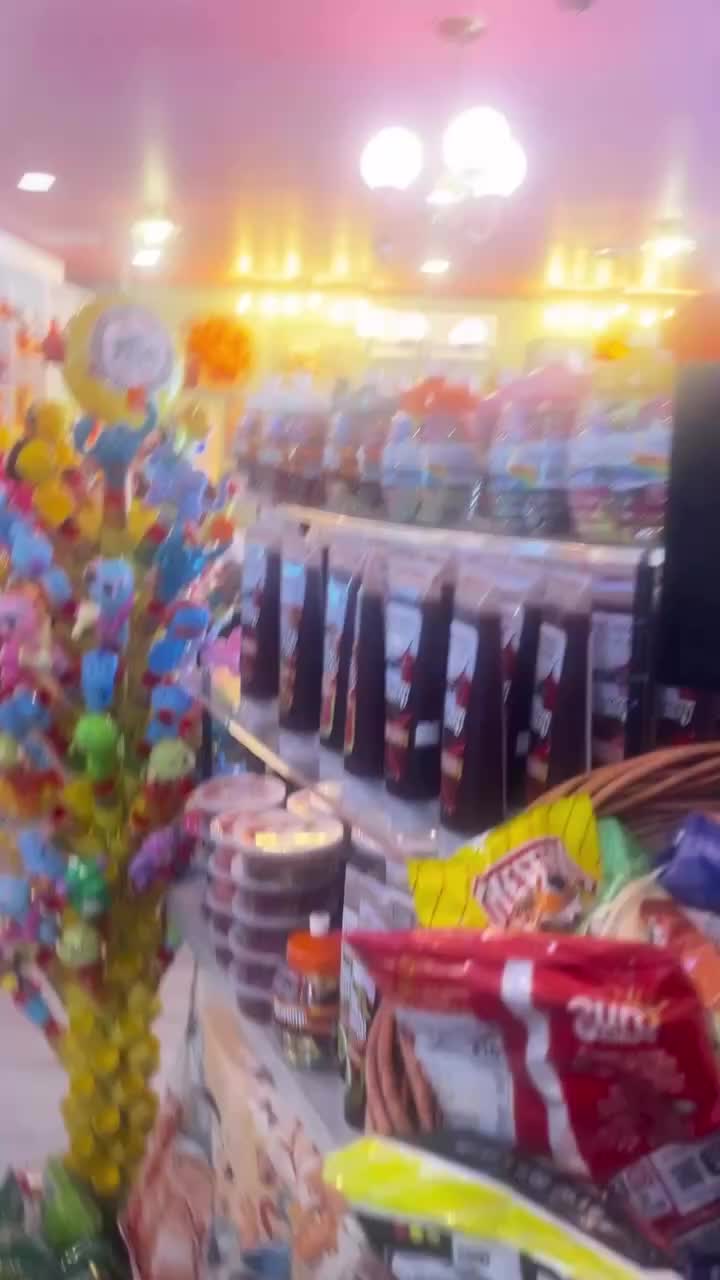 JOS Fifteen Coffee, Ice Cream, Bakery, and Sweets