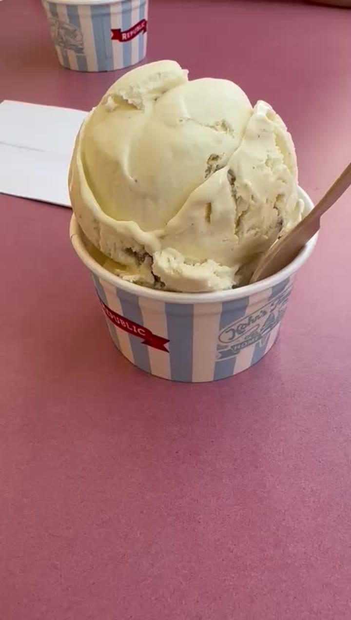 Video review of Republic Ice Cream