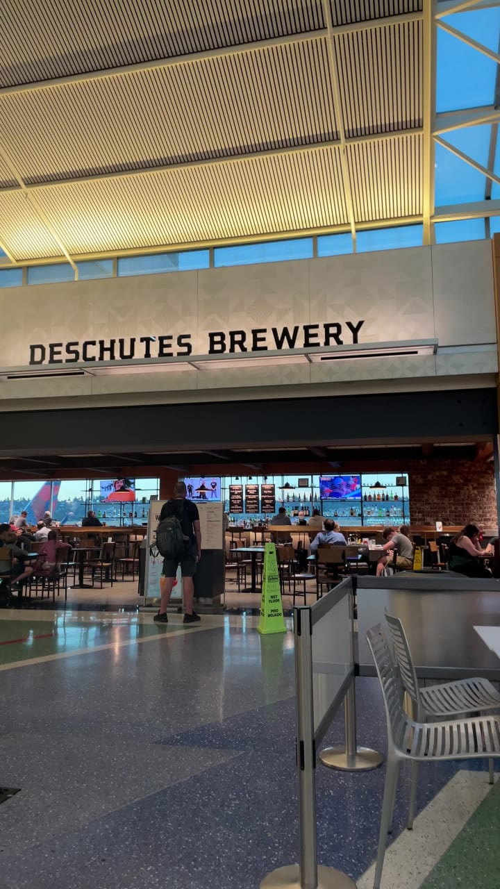 Video review of Deschutes Brewery Portland Public House