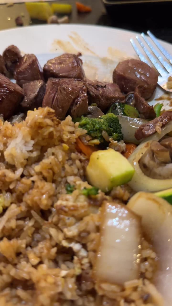 Sakura Japanese Steakhouse and Sushi Bar