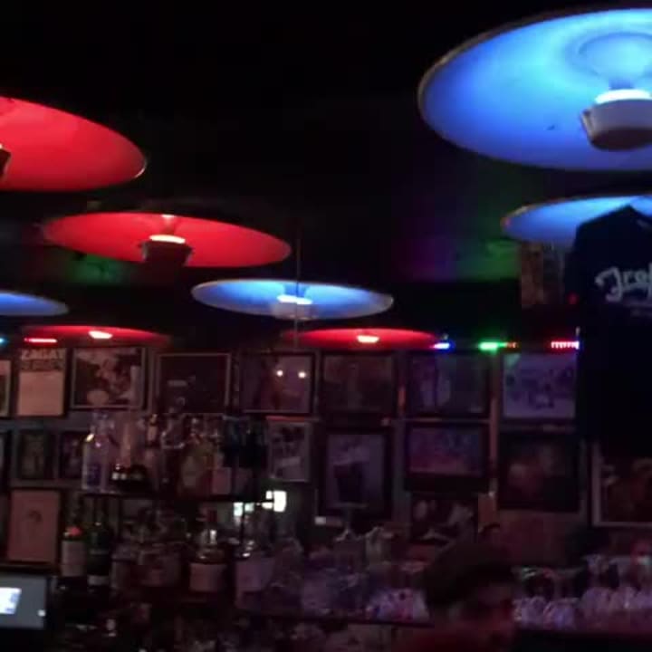 Video review of Frolic Room