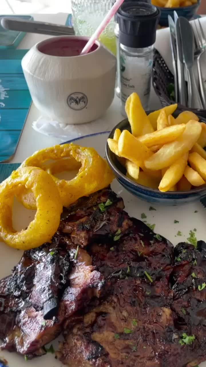 Catch22 Beachside Grille & Bar