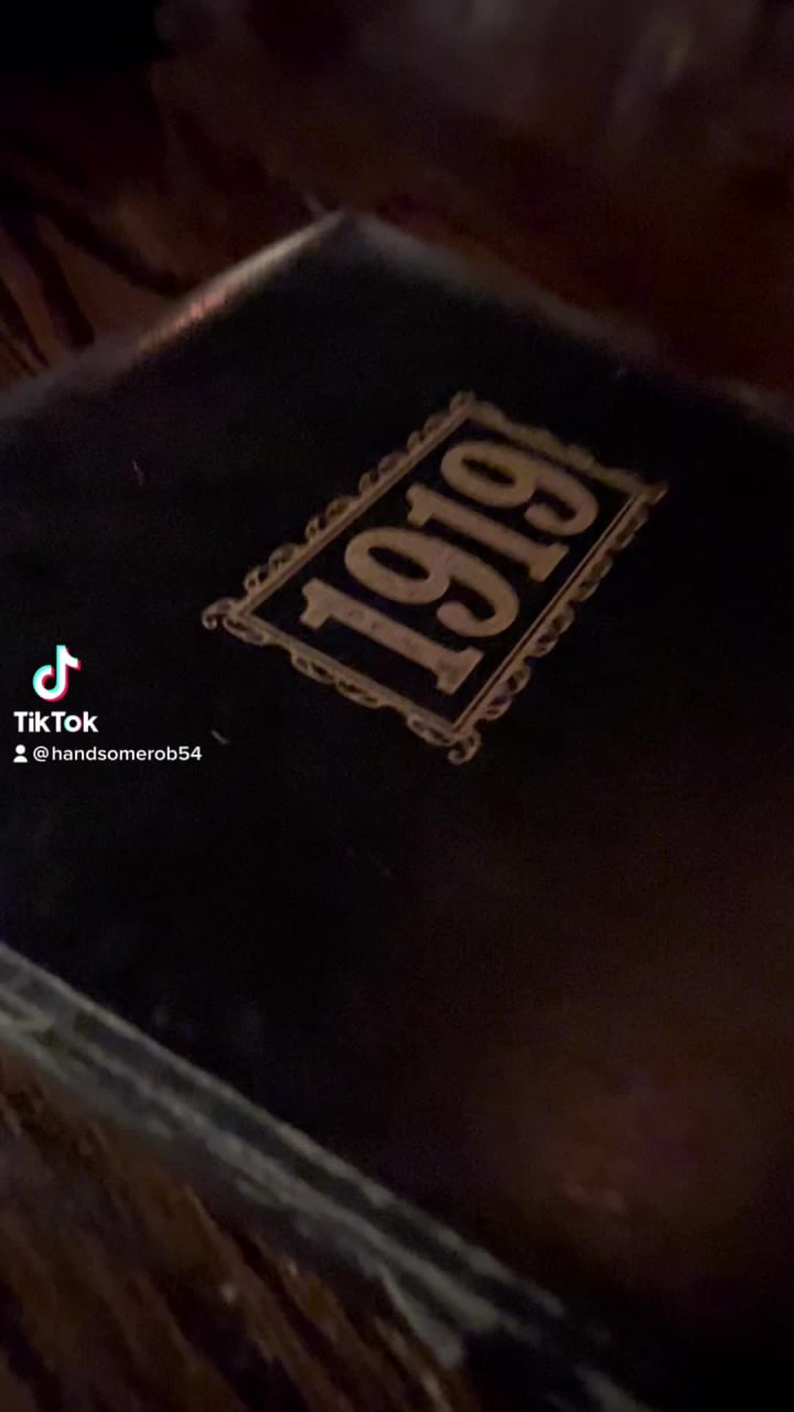 Video review of 1919