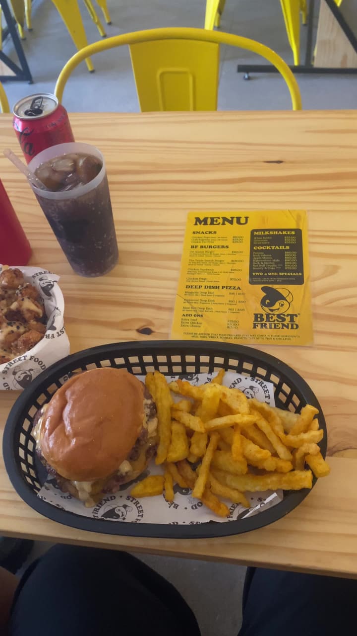 Best friend street bar