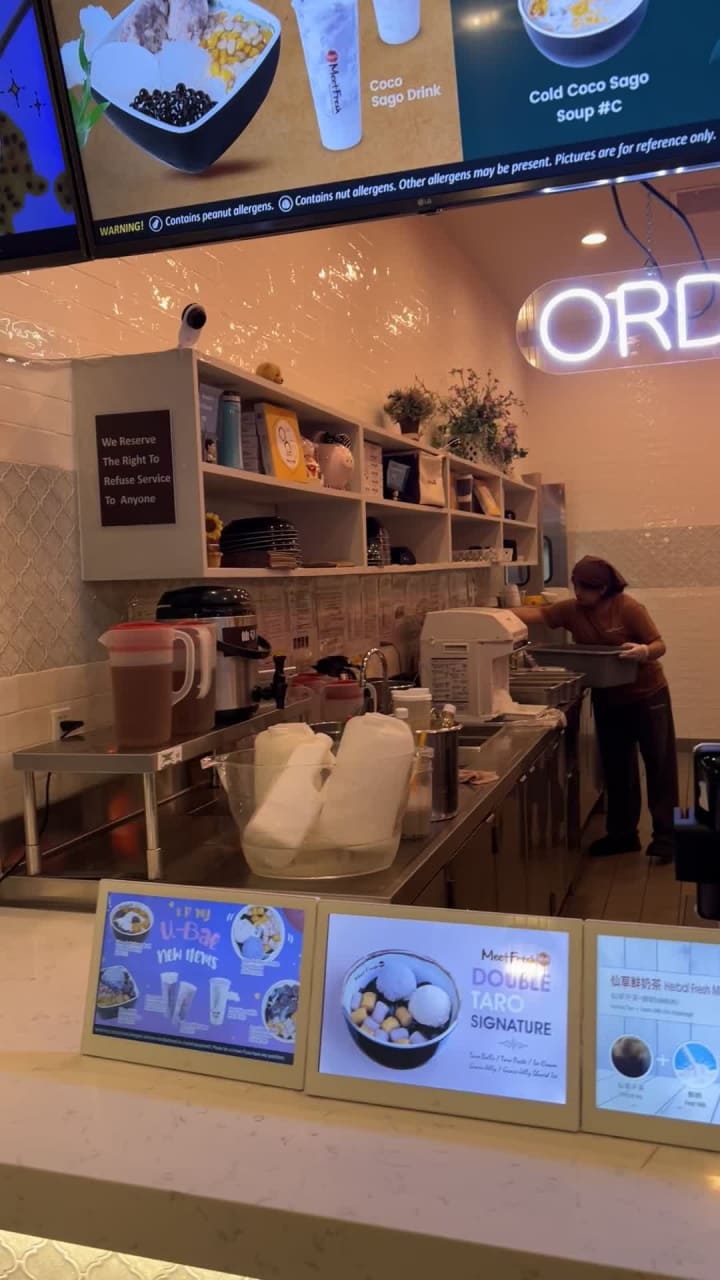 Video review of Meet Fresh 鮮芋仙