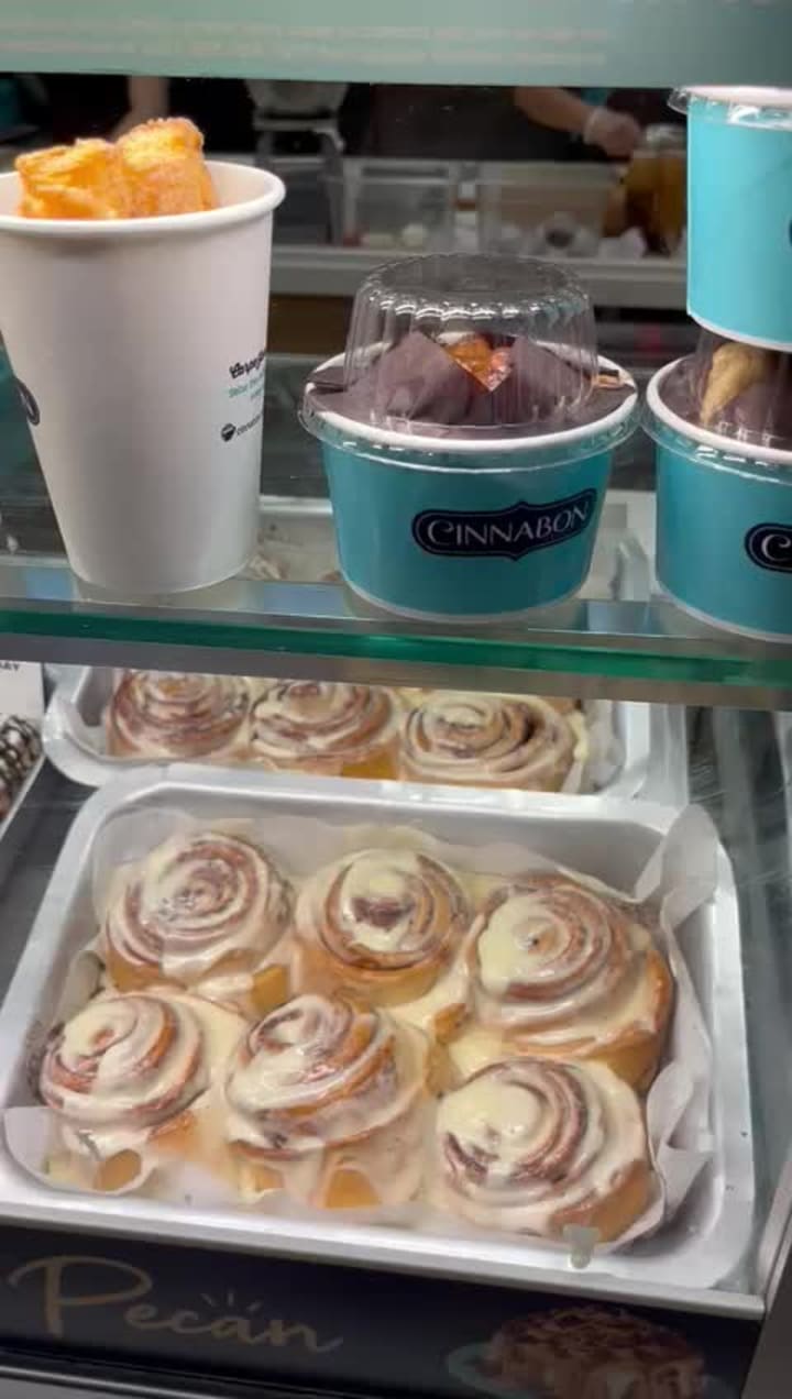 Cinnabon