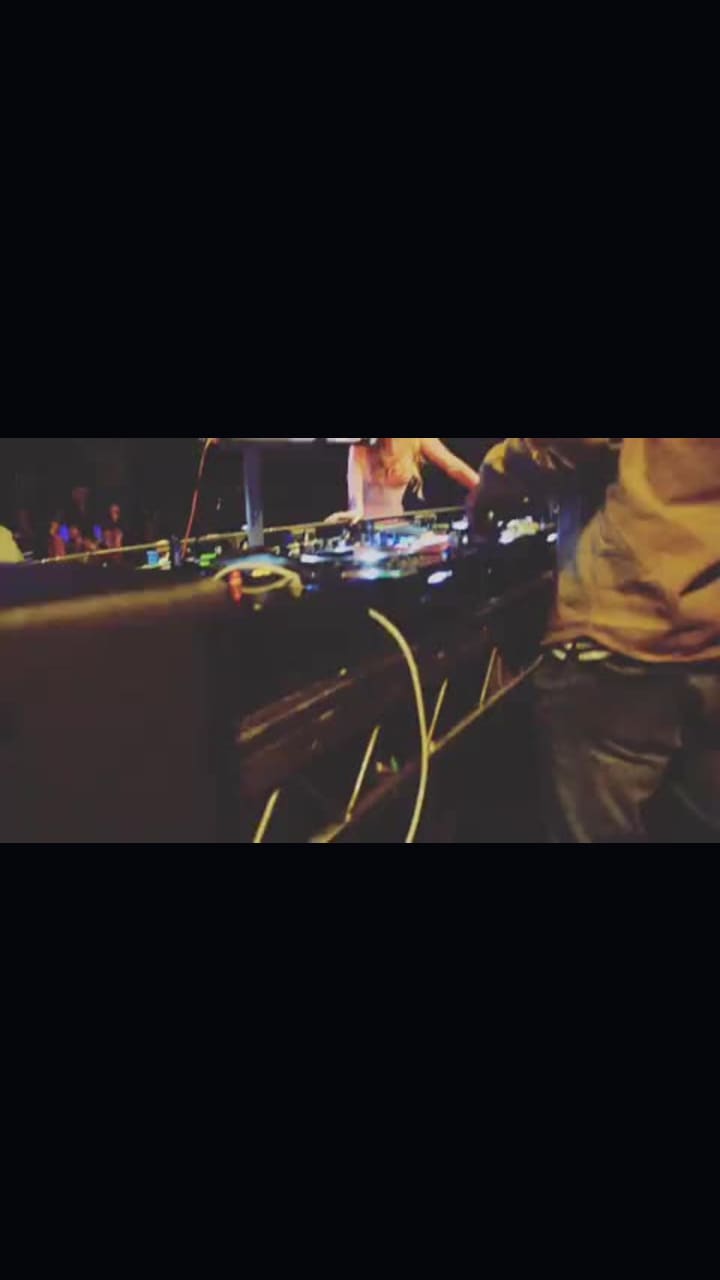 Video review of Playhouse Hollywood