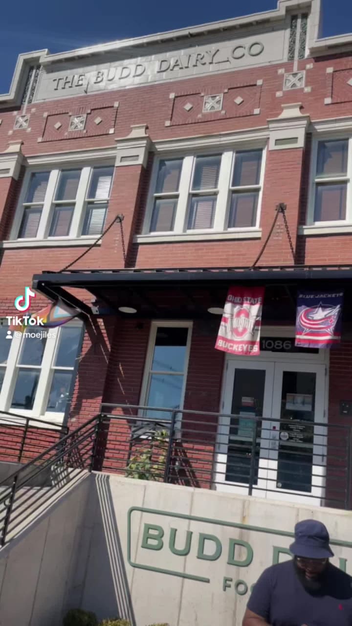 Video review of Modern Southern Table