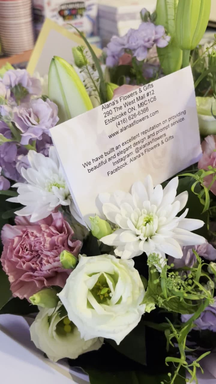 Alana's Flowers & Gifts