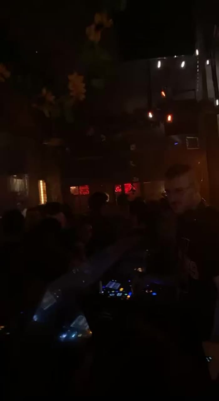 JIMMYWHO? Bar & Lounge