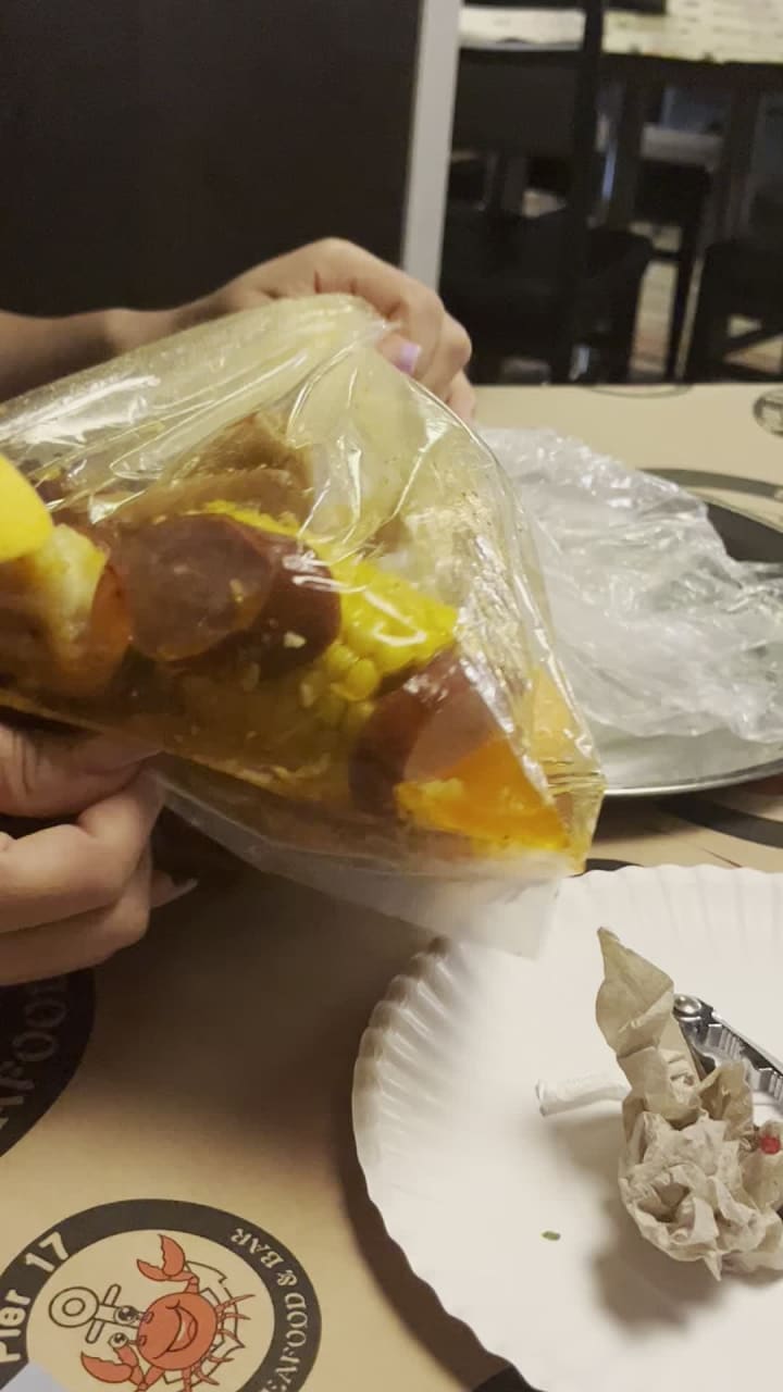 Pier 17 Seafood Dixie