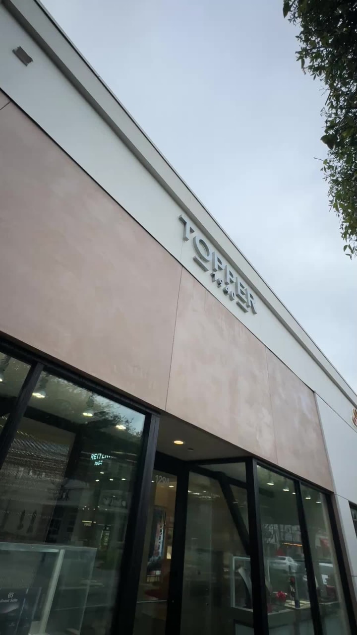 Video review of The Topper