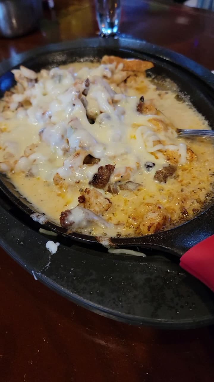 Plaza Azteca, Allentown 