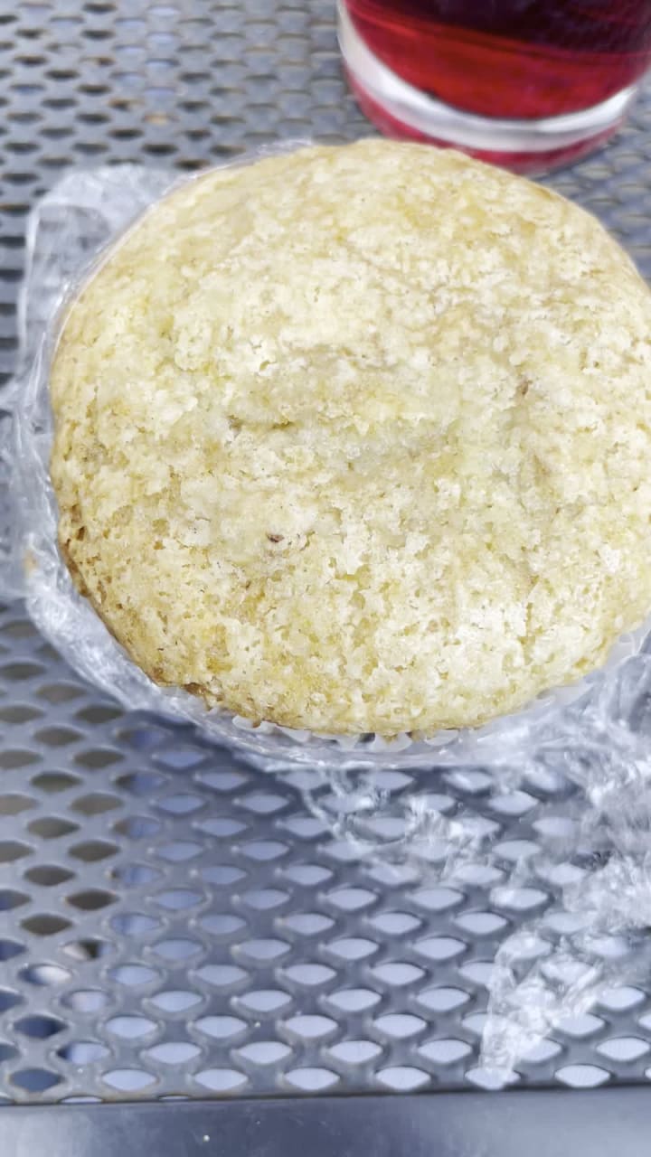 Video review of Black Dog Cafe