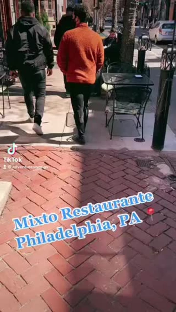 Video review of Mixto