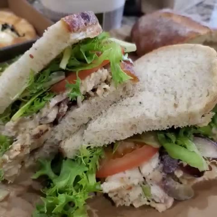 Video review of Panera Bread