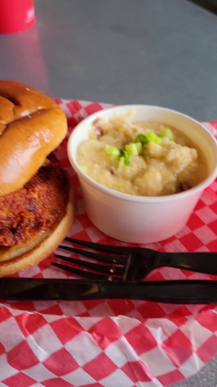 Hattie B's Hot Chicken