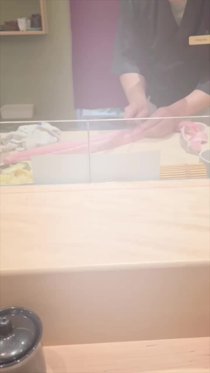 Video review of Sushi Tadokoro