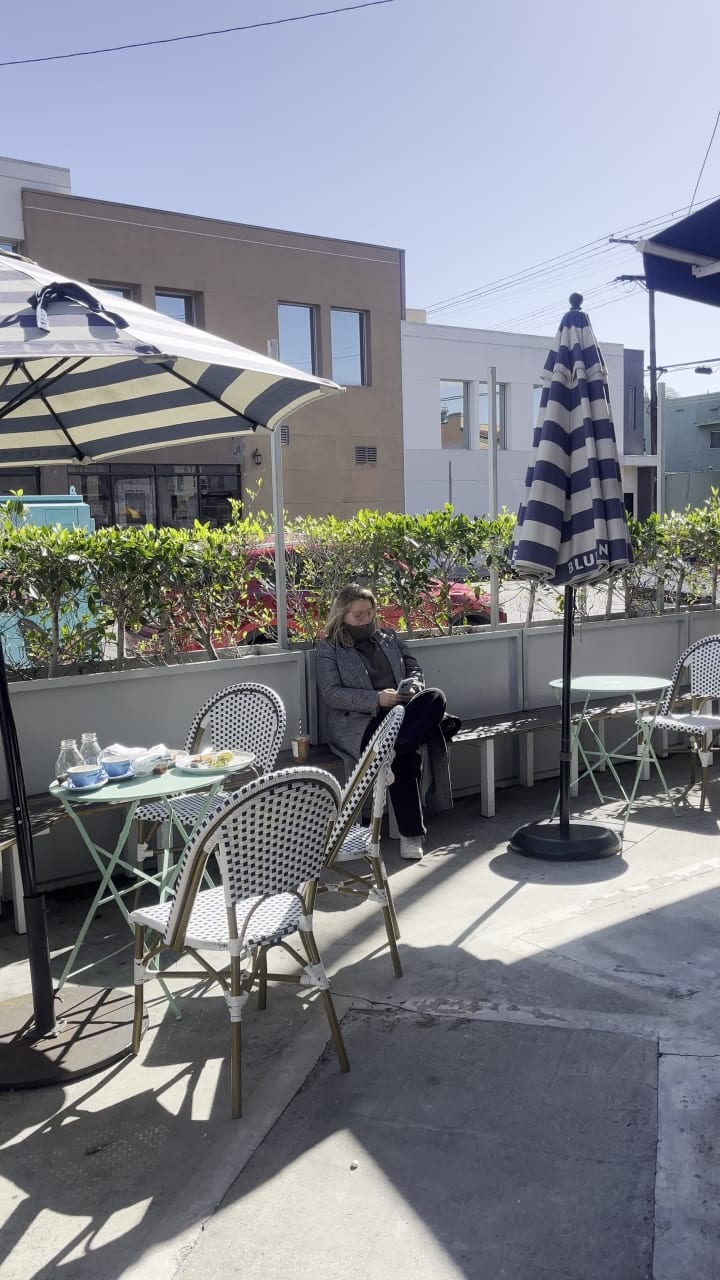 Bluestone Lane West Hollywood Café