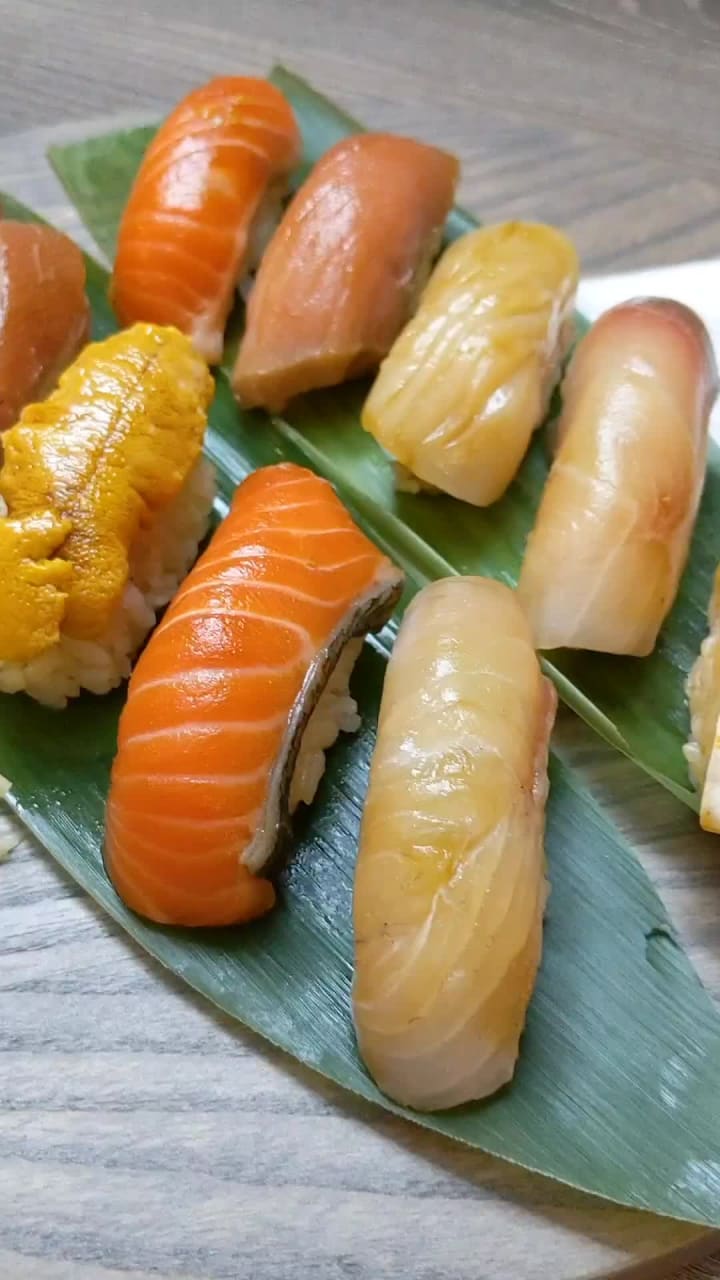 Sushi Hon