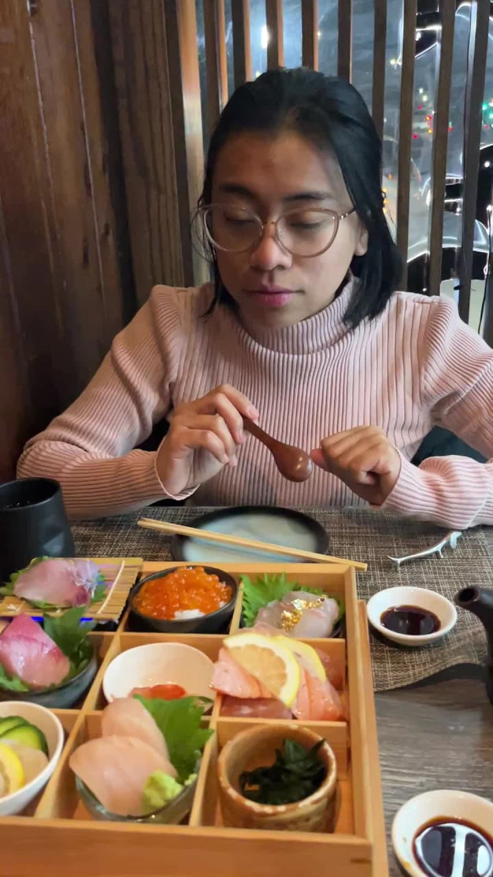 Video review of Leichi