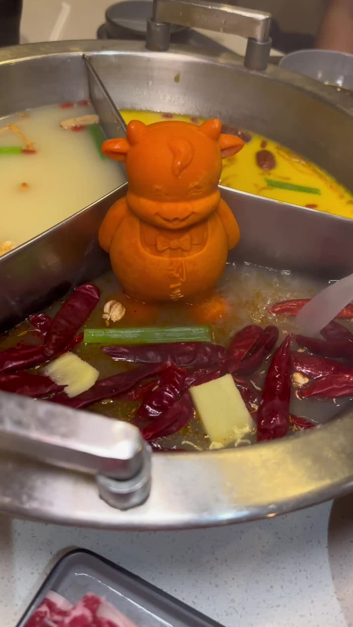 Video review of Liuyishou Hotpot 劉一手火鍋