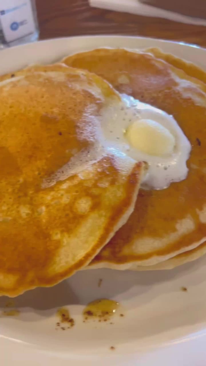 Video review of Cracker Barrel