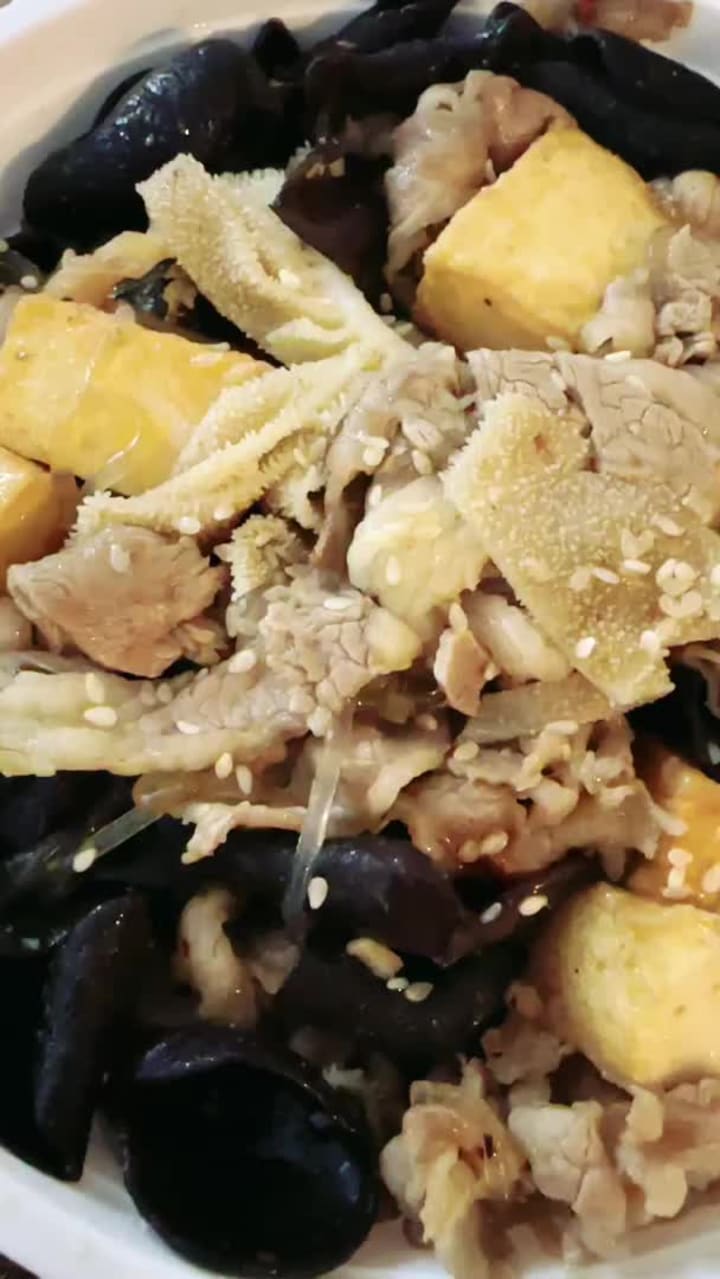 Video review of Málà Project