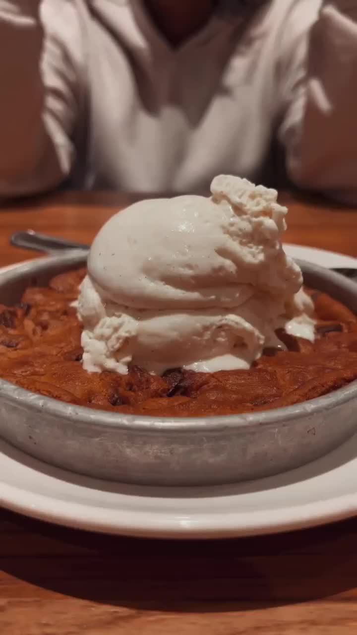 Video review of BJ's Restaurant & Brewhouse