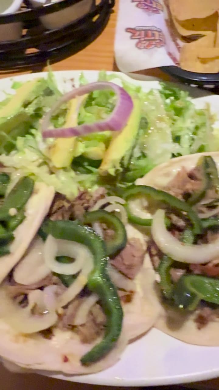 Video review of El Tizoncito - Lemmon Ave