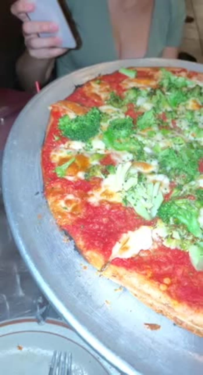 Joe & Pat's Pizzeria and Restaurant