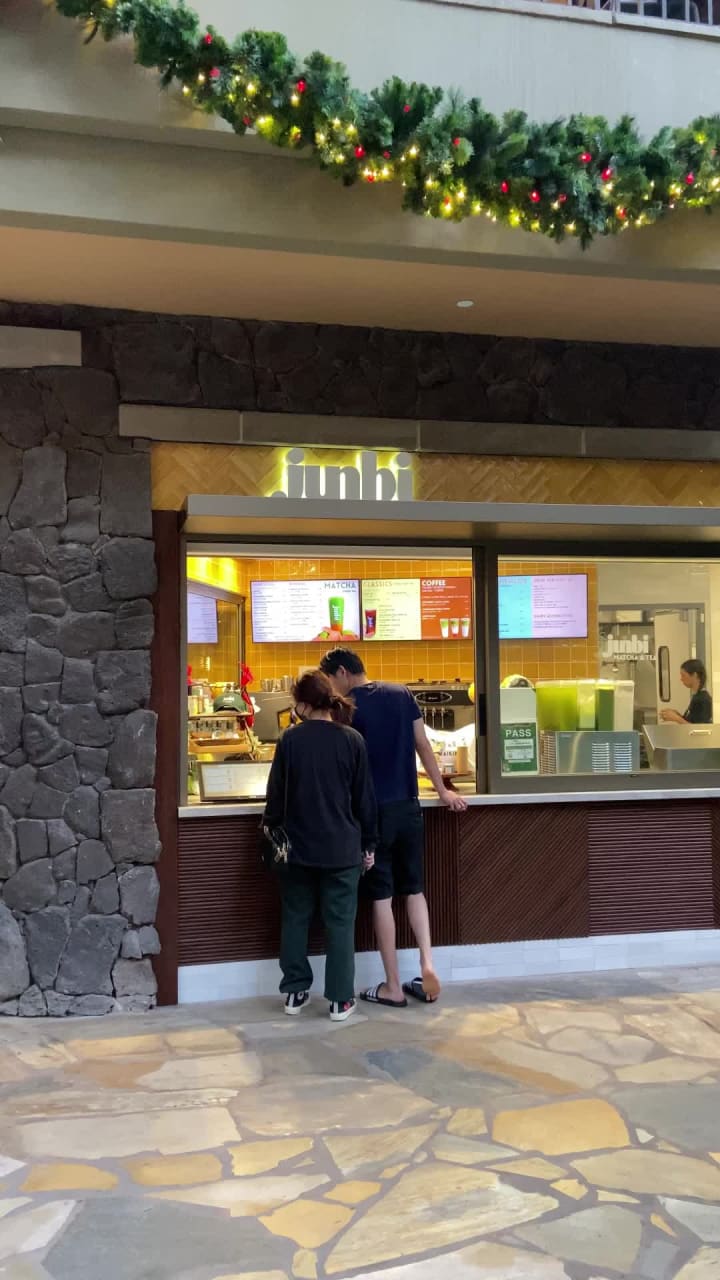Junbi Waikiki
