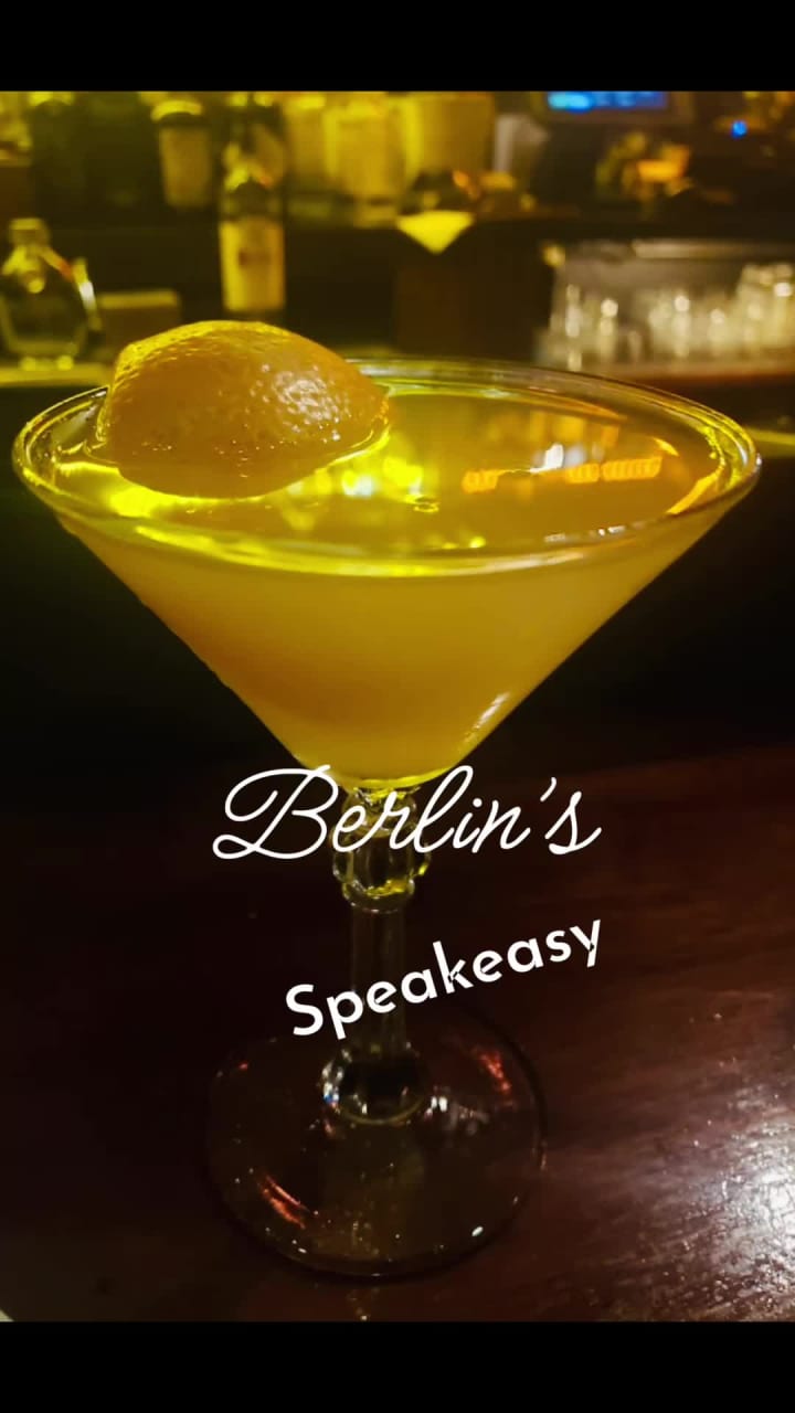 Berlin's Cocktail Bar & Lounge