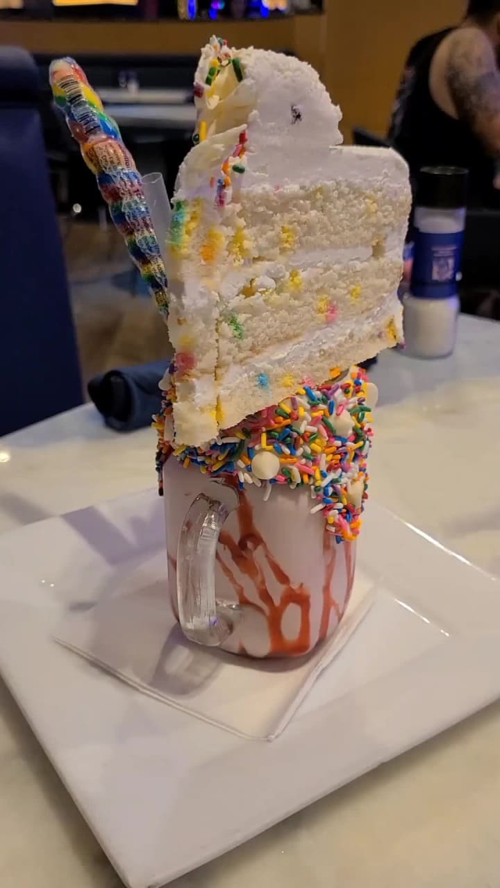 Café Hollywood at Planet Hollywood Resort & Casino