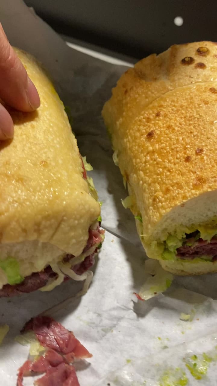 Video review of Freddie's Sandwiches